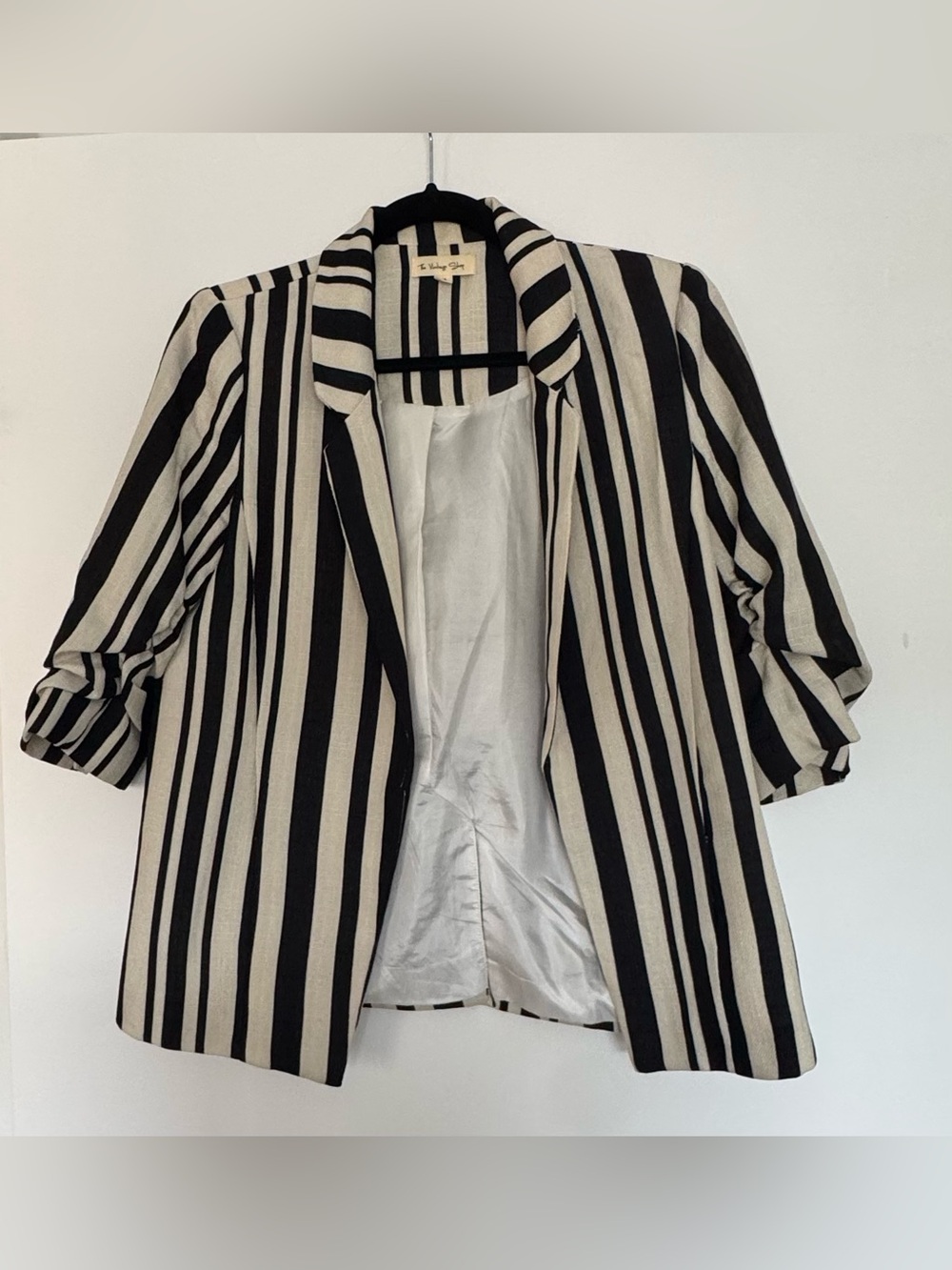 Open Front Black & Cream Striped Blazer Ruched Sleeves - Size Medium
